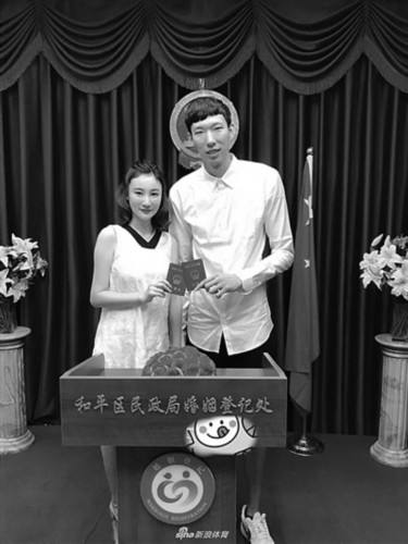 韦世豪求婚成功，韦世豪未婚妻哪里人!