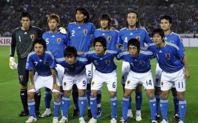 日本足球队，日本足球队巴西球员!