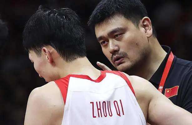 周琦回应被裁，nba为什么裁掉周琦!