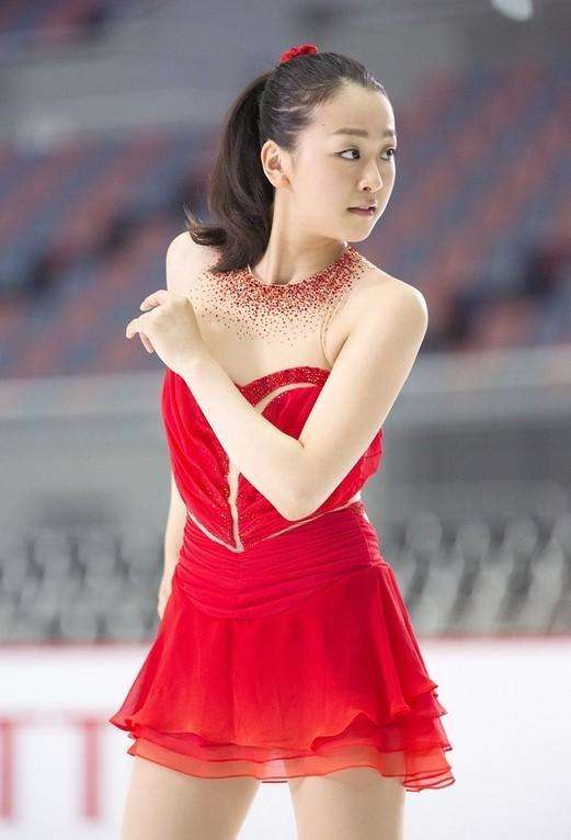 金妍儿浅田真央，金妍儿浅田真央哔哩哔哩!