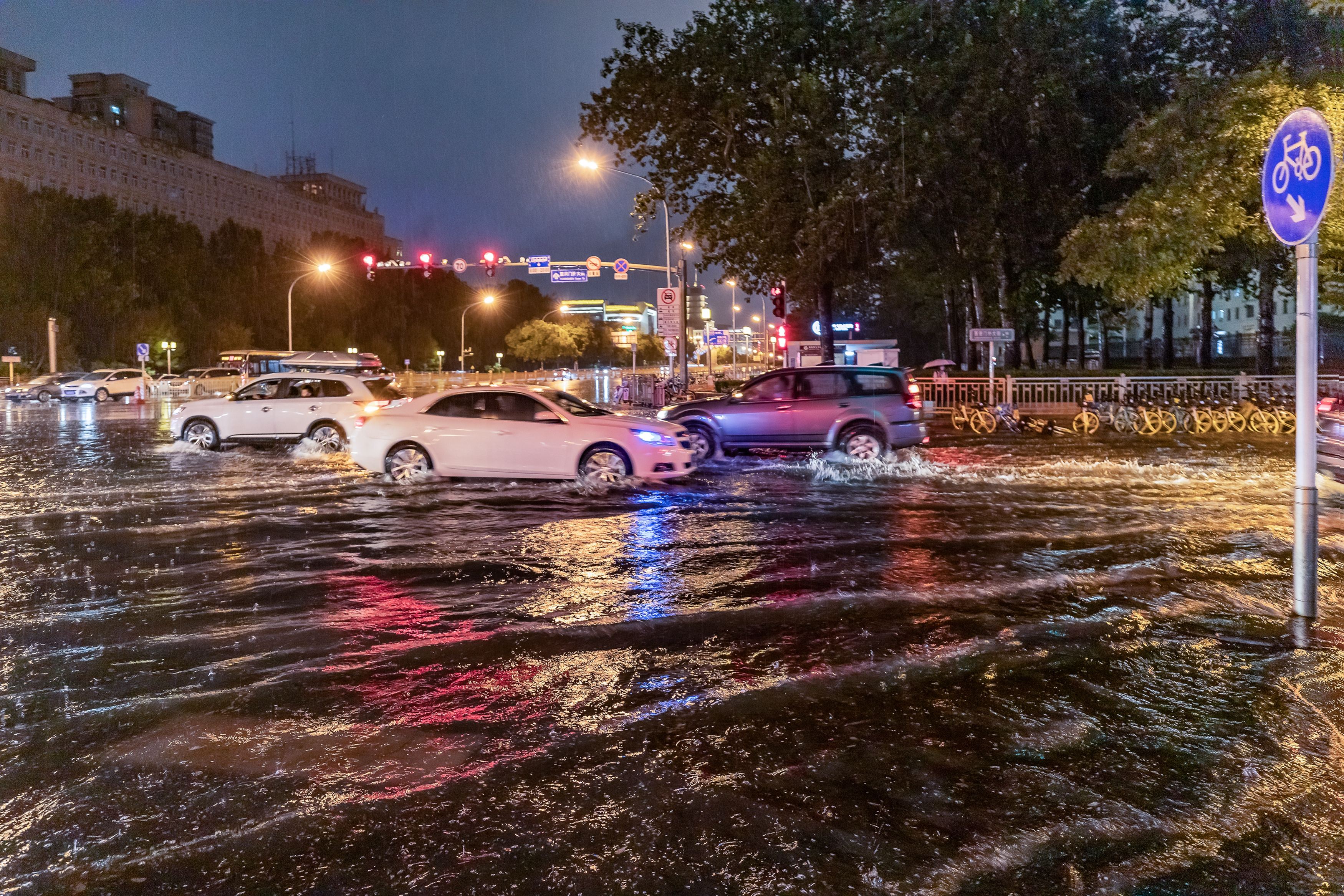 北京721暴雨，北京721暴雨公交车!