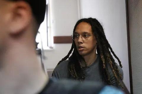 brittneygriner，marleybrinx东渡博士!