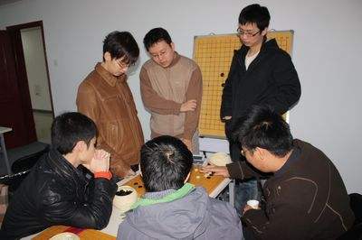 孟泰龄，孟泰龄弈招围棋招生!